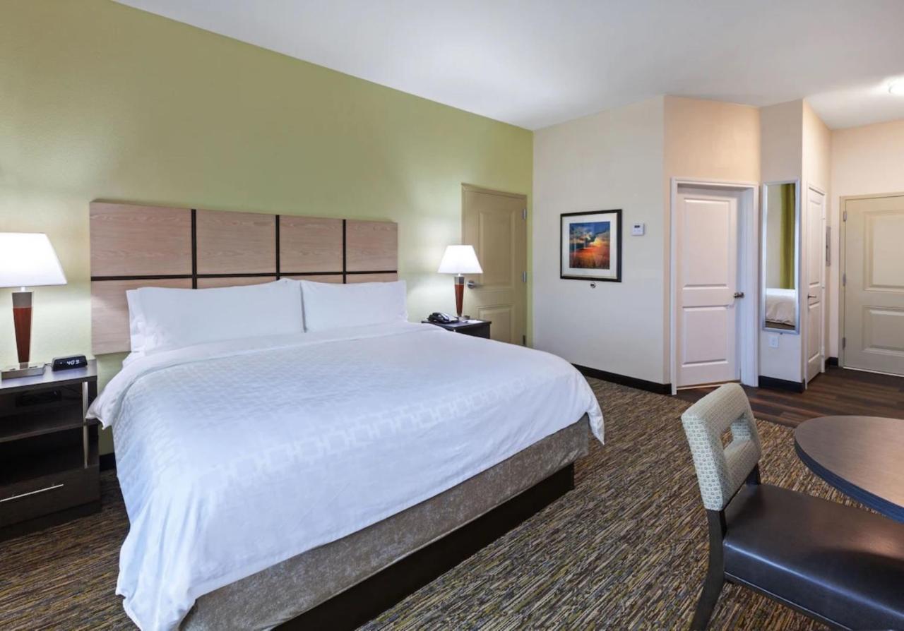 Candlewood Suites Midland By Ihg Buitenkant foto