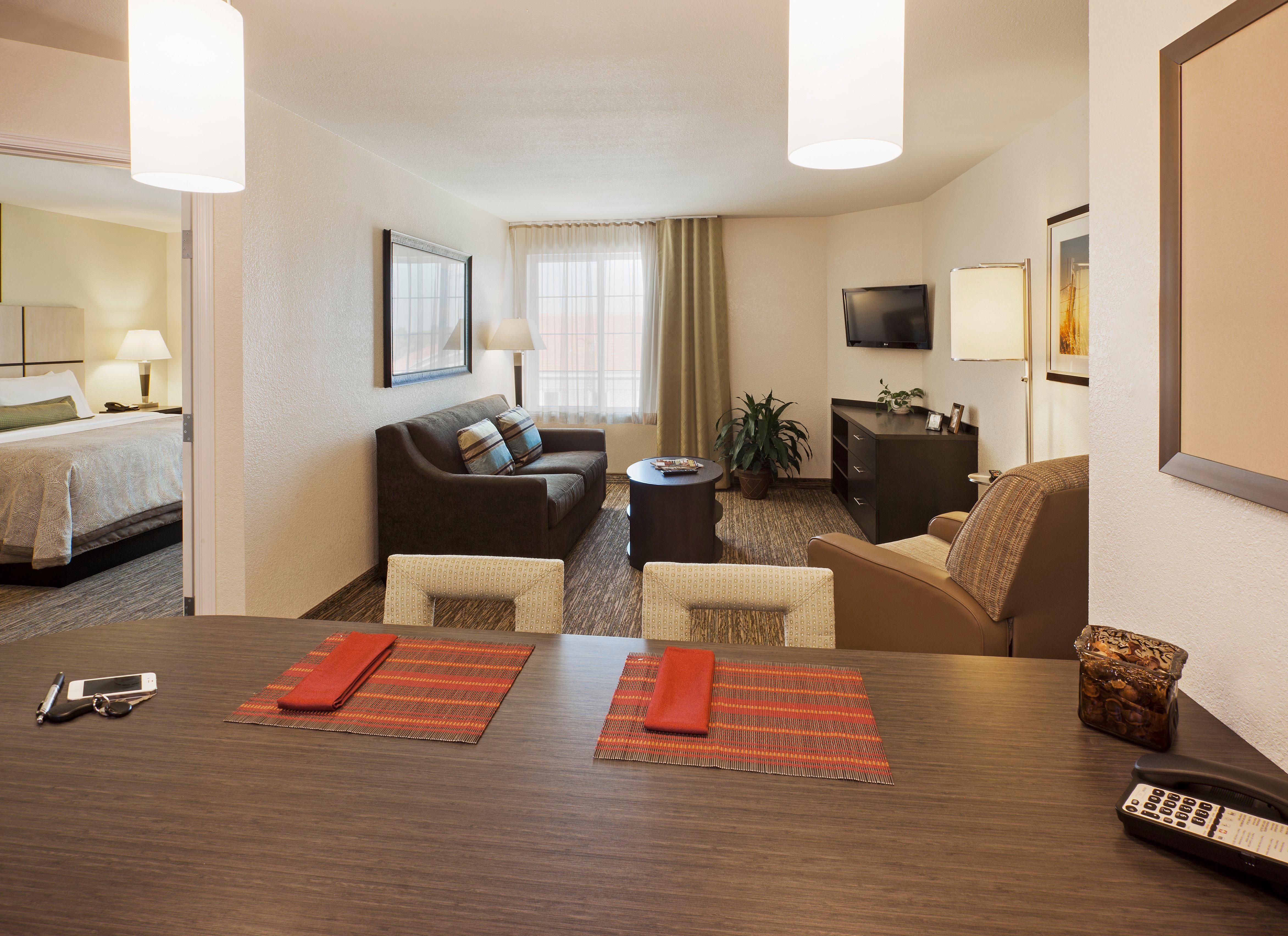 Candlewood Suites Midland By Ihg Buitenkant foto