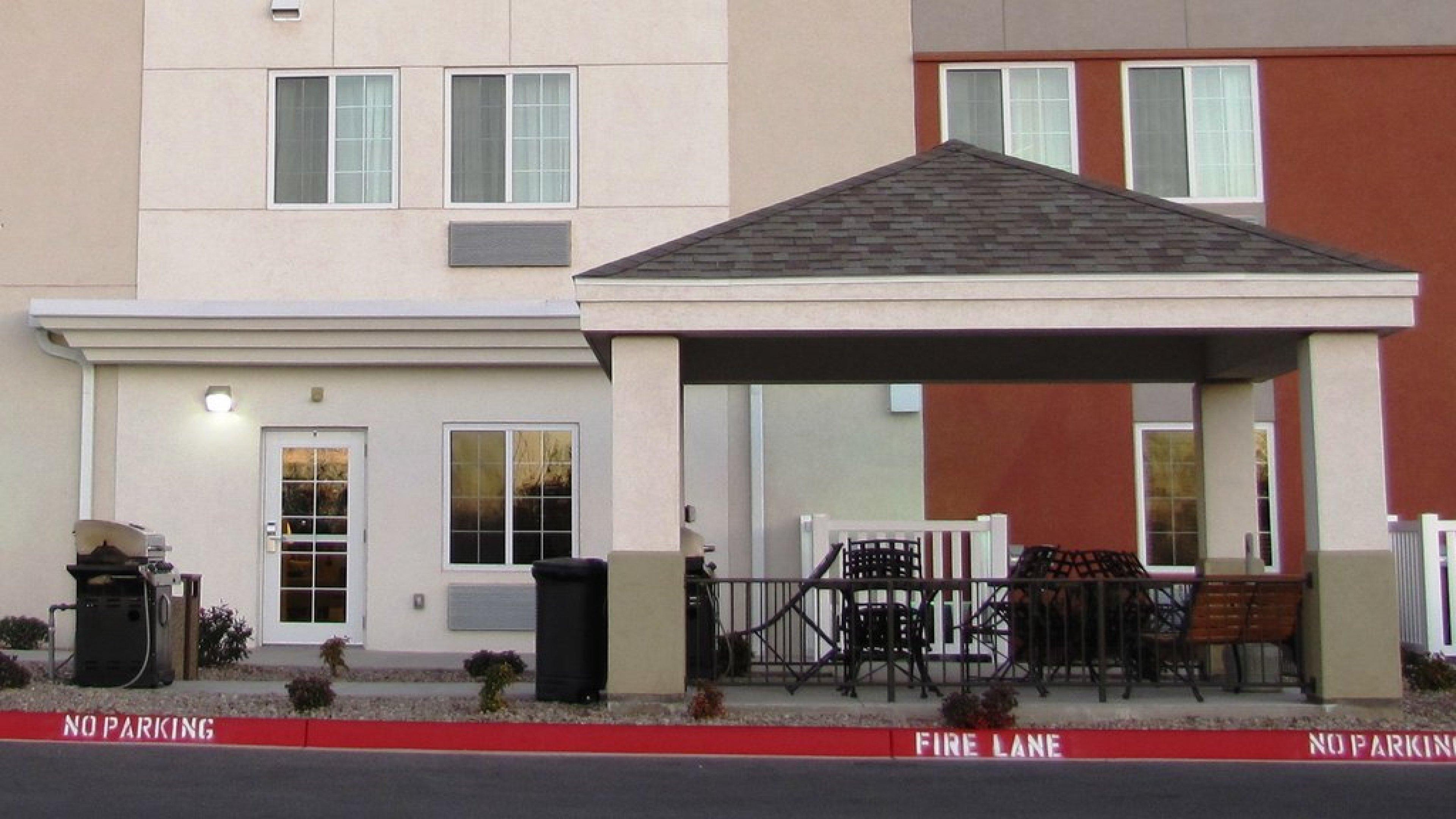 Candlewood Suites Midland By Ihg Buitenkant foto